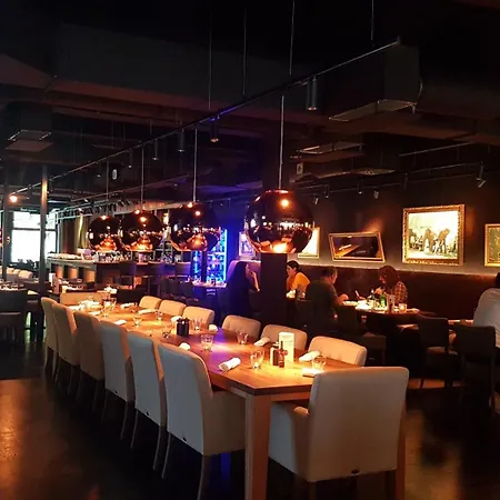 100m Zum Ulmer Muenster: 57m² An Der Blau * Ulm