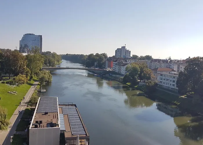 Appartement 100m Zum Ulmer Muenster: 57m² An Der Blau Ulm