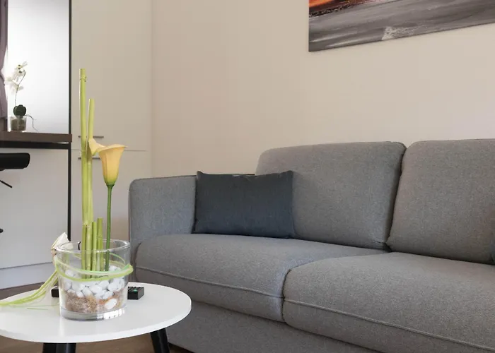 100m Zum Ulmer Muenster: 57m² An Der Blau Ulm