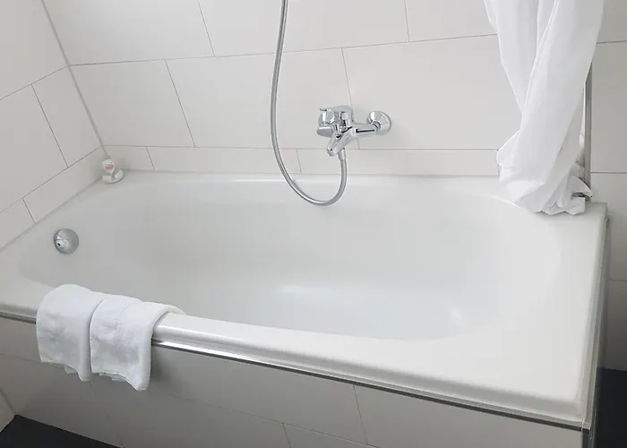 100m Zum Ulmer Muenster: 57m² An Der Blau Appartement *